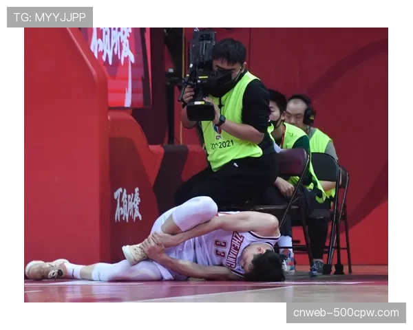 摩纳哥后卫萨利苏赛季报销防线遭遇重创